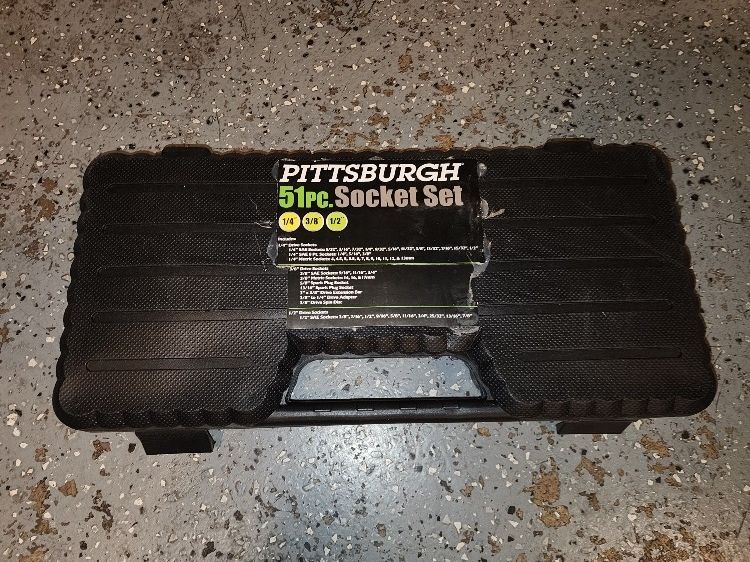 51pc SOCKET SET-Pittsburgh-With CASE