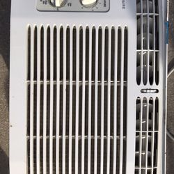 Frigidaire Window AC Unit - Air Conditioning Unit