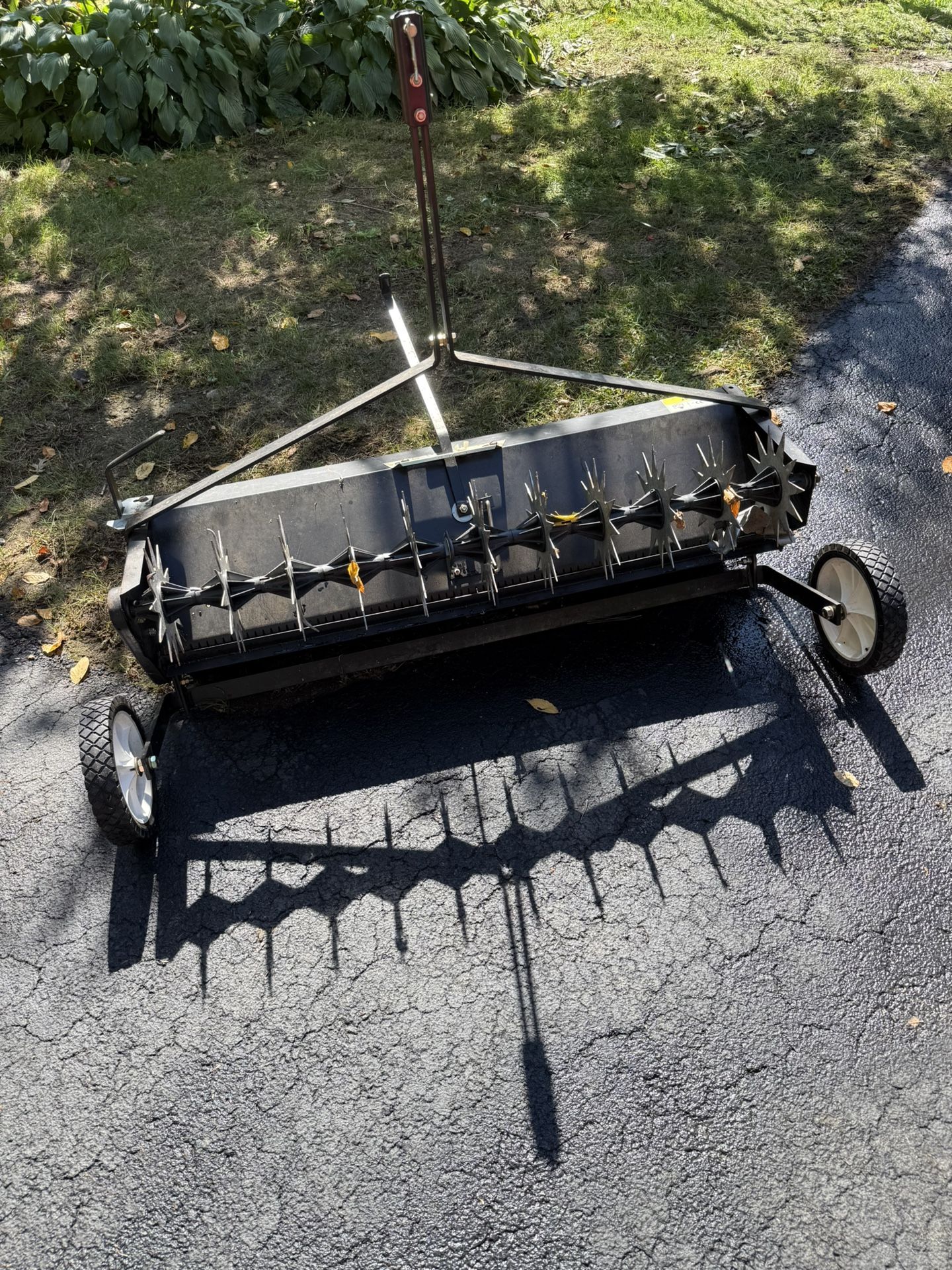 Combo Spreader And Spike aerator