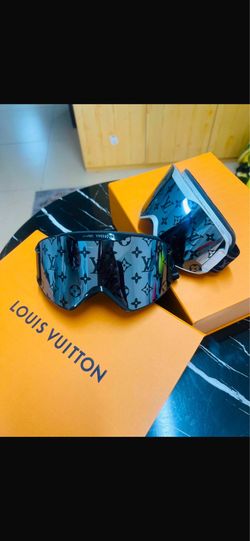 LV Goggles