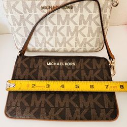 Michael Kors Purse/ Wristlet