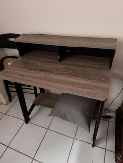Computer Desk