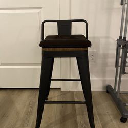 set of four barstools w/covers