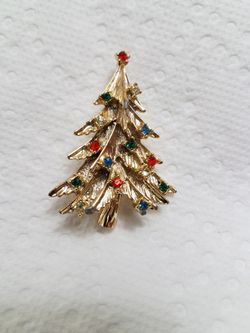 Christmas Tree Brooch