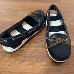 Crocs Casual Shoes Women’s Stated Size Six But I Wore Them At Size 7