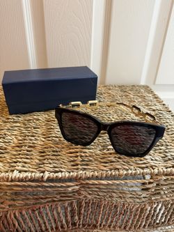 LV sunglasses 