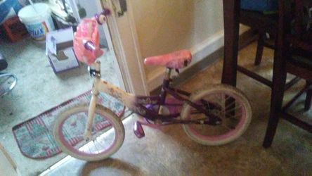 Princesses Bike low 14 inch.
