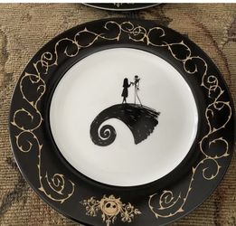 Disney Grinch Salad Plates (4)