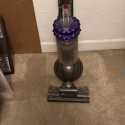 Dyson Chimeric Big Ball Animal Vacuum 