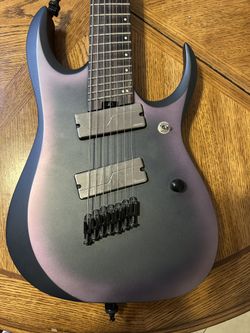 IBANEZ 7 String Guitar