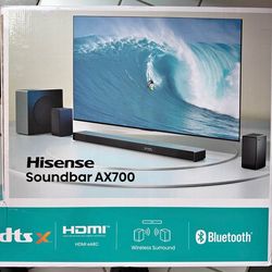 LIKE NEW Hisense AX700 5.1.4 Dolby Atmos Soundbar System