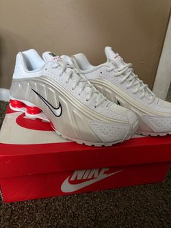 Nike Shox R4 White Sneakers