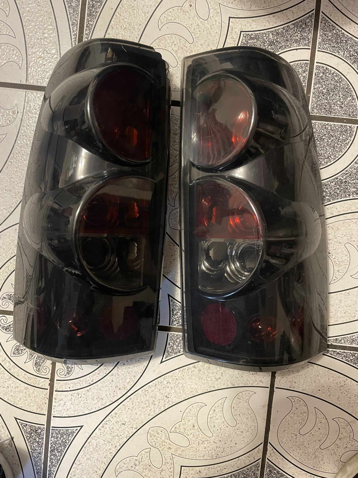 Spider Eye Tail Lights Chevy Silverado GMC