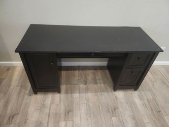 Black desk