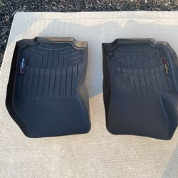 WEATHER TECH LINERS