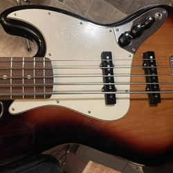 5 String Fender Jazz Bass