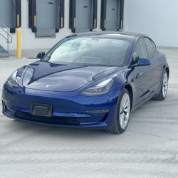 2022 Tesla Model 3 Base Sedan 