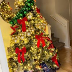 7.5ft Sparkling Amelia Pine Pre-Lit Tree