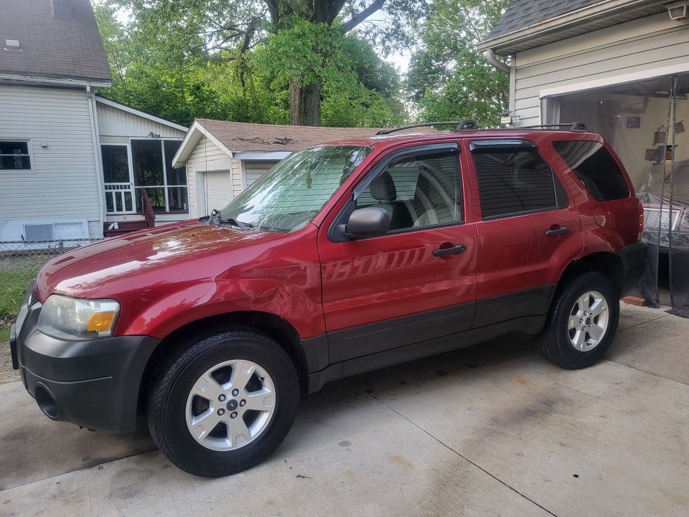 2005 Ford Escape