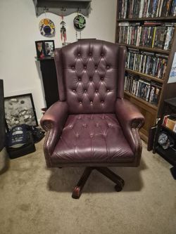 Older style office chair