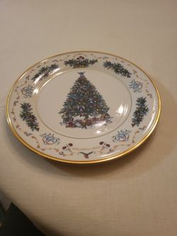 Lenox "Christmas Trees Around The World" - Canada