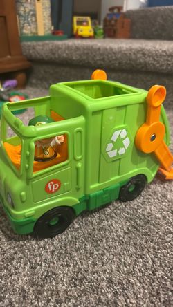 Fisher Price Little People Recycle Truck