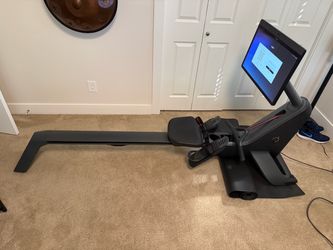 Peloton Rower Lightly Used 1st Generation