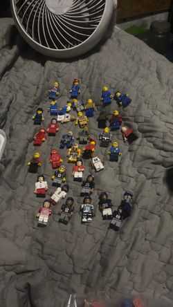 Lego minifigures