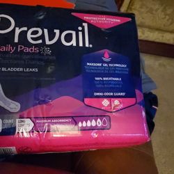 Prevail Daily Pads