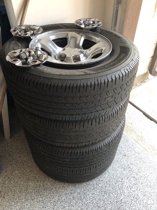 17" - 5 lug Tires rims and lug nuts for Dodge Ram