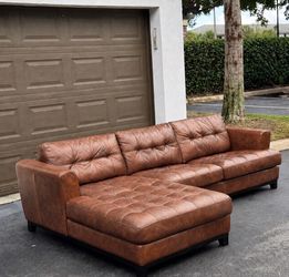 Sofa/Couch Sectional - Leather - Camel - Delivery Available 🚛