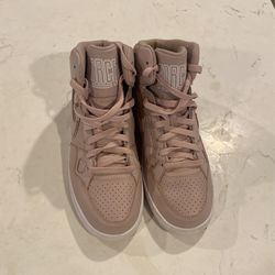 Women’s Air Force 1s