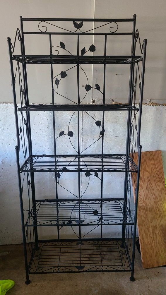 Metal Bakers Rack