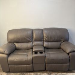Leather Sofa With Console And Recliner