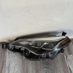 2017-2019 Toyota Corolla LED Headlight Headlamp Left LH Genuine OEM 