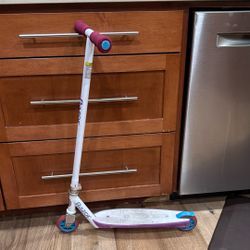 Light Up Razor Scooter