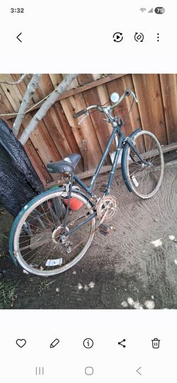 BIKE NEEDS WORK $5 PICK UP IN SUN VALLEY