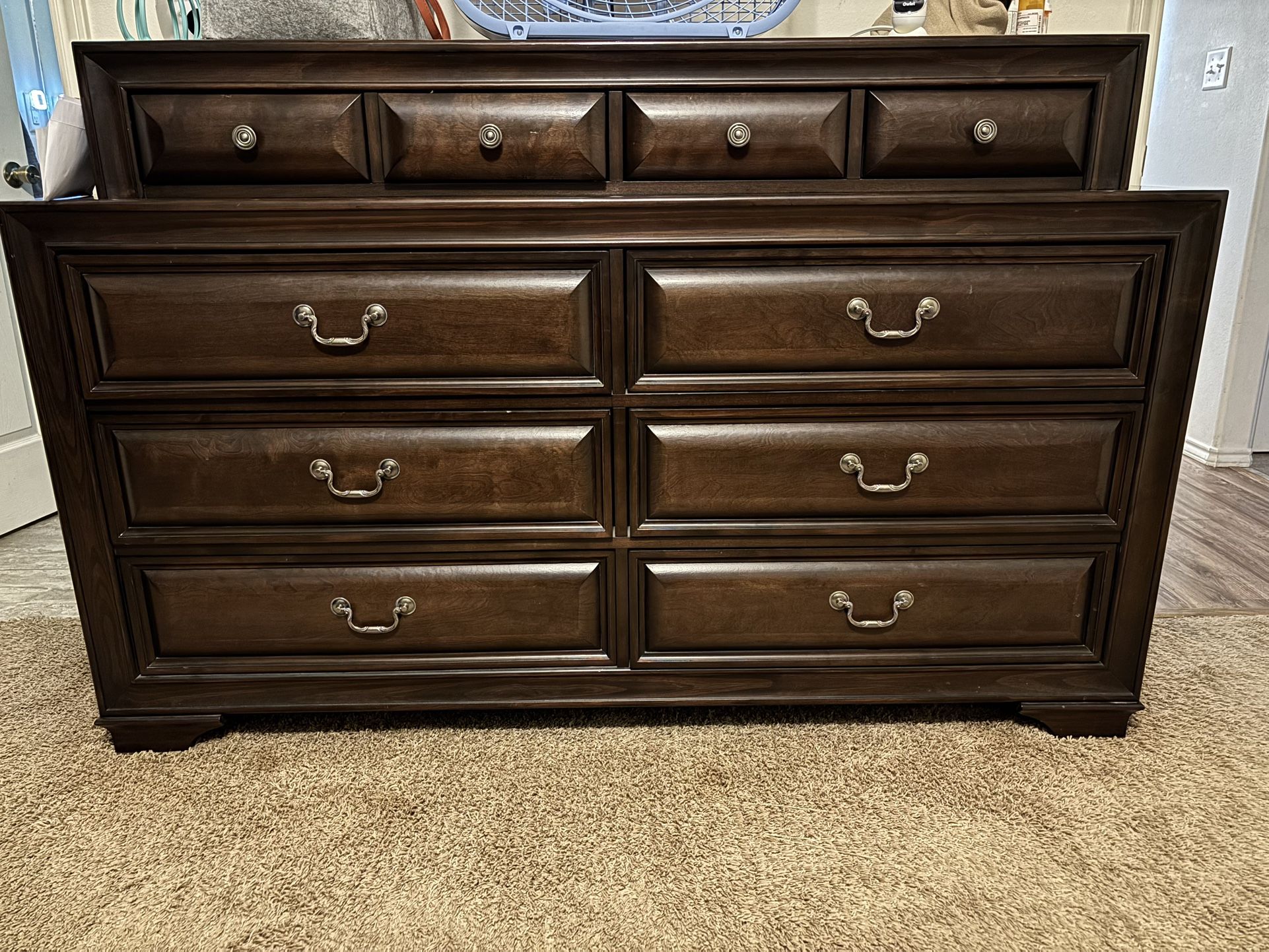 Dresser & Night Stands