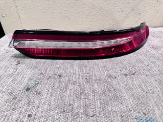 2020 to 2025 LINCOLN CORSAIR TAIL LIGHT RH