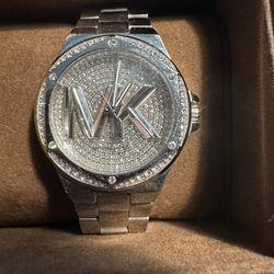 Michael Kors Swarvorski Crystal Watch Retails $598 New