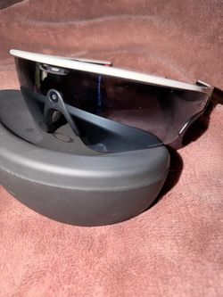 Oakley Meta Vanguard