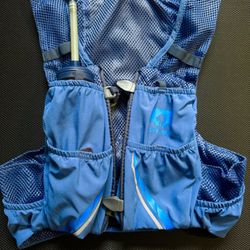Womens Hydration Vest Size Small
