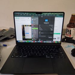MacBook Air M2 8GB 256GB