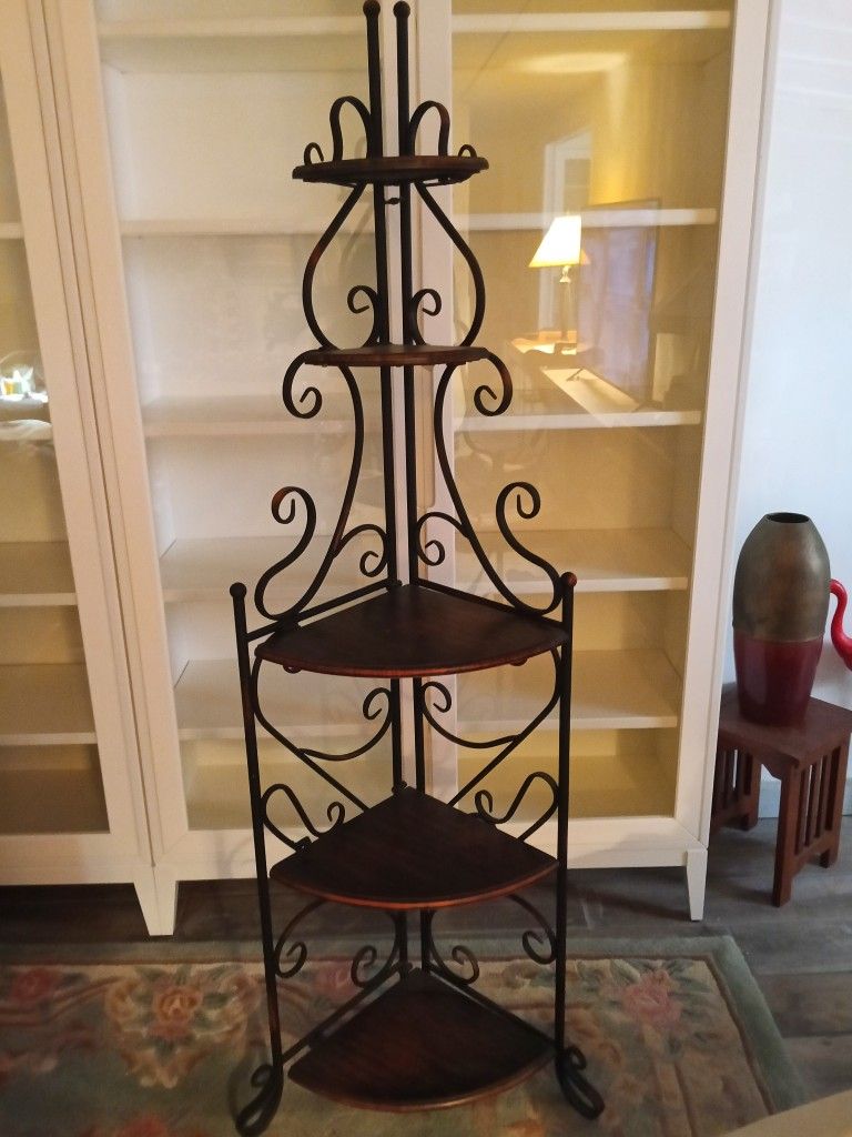 5 Tier Wrought Iron Corner Shelf with Wood Shelves
