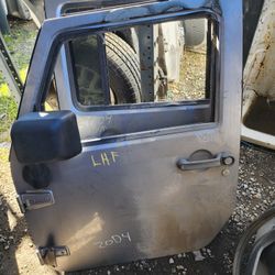 2018 Wrangler  Lh Front Door
