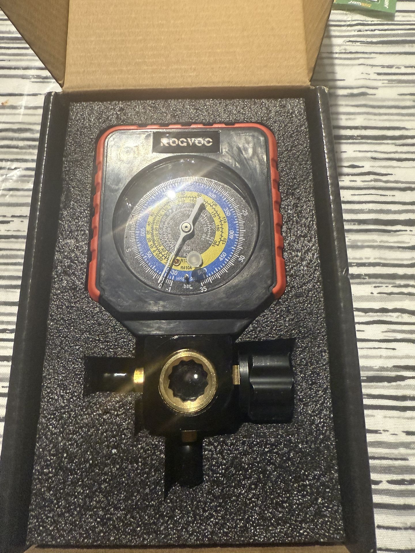 Single Manifold Gauge, HVAC Refrigerants AC Gauges Pressure Gauge for R22/R32/R410A/R134A Refrigerants Recharge Single-Meter Valve