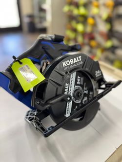 KOBALT XTR 24-VOLT 7-1/4 IN. BRUSHLESS CORDLESS CIRCULAR SAW USED