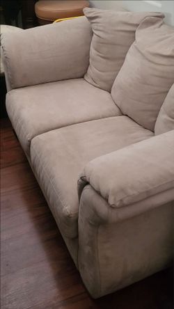 Love seat