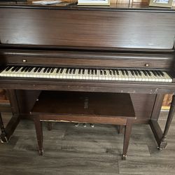 Wood Piano 