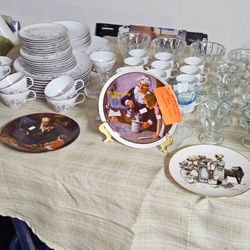 50%-75% Antiques  Must Go!!